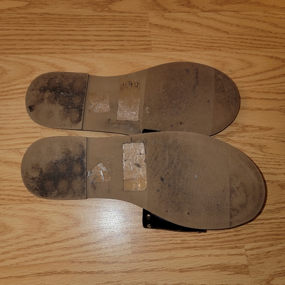 Slides - Picture 3 of 3